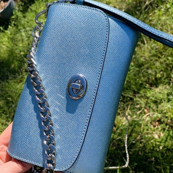 Coach Metallic Leather Chain Crossbody Handbag Sky Blue - Picture 1 of 16